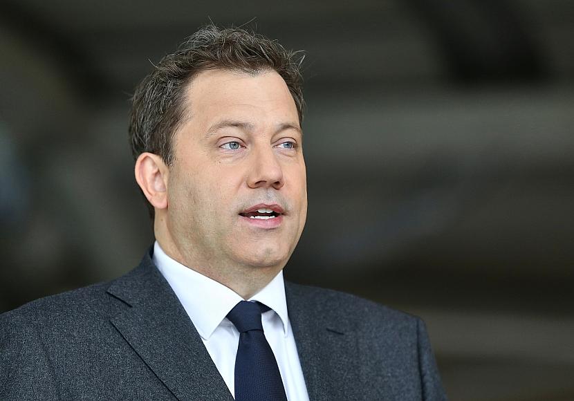 Klingbeil lädt Wirtschaft und Gewerkschaften zu Krisengipfel