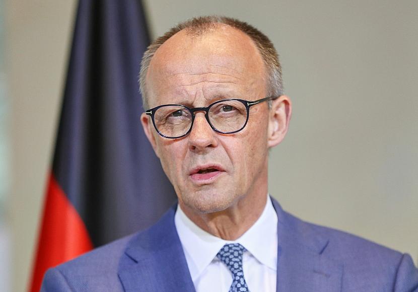 Möglicher Hormus-Einsatz: Merz reist zu Beratungen nach Paris