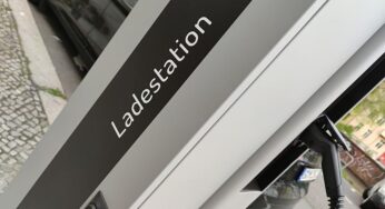 Verkehrsministerium fördert Ladestationen in Mehrparteienhäusern