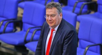 Koalitionspolitiker kritisieren von Stetten wegen Zweifeln an Koalition