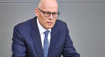 CDU-Außenpolitiker: US-Truppenabzug keine Bestrafung für Merz