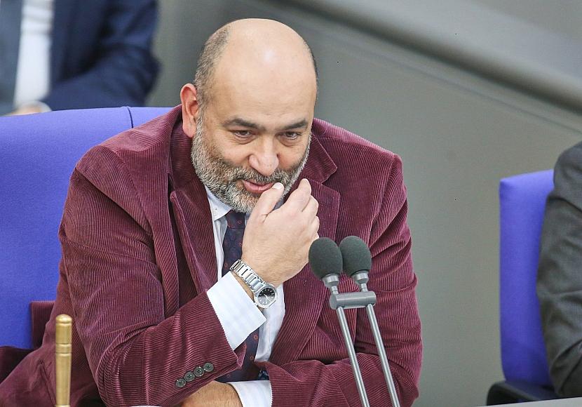 Grüne sehen Ministerpräsidentenwahl Özdemirs als positives Signal