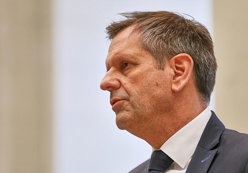 Lies fordert konzertierte Aktion gegen Krise