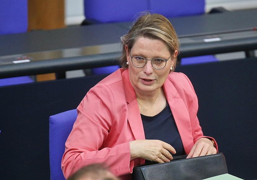 Hubig treibt Bauprojekt für Stiftung Forum Recht voran