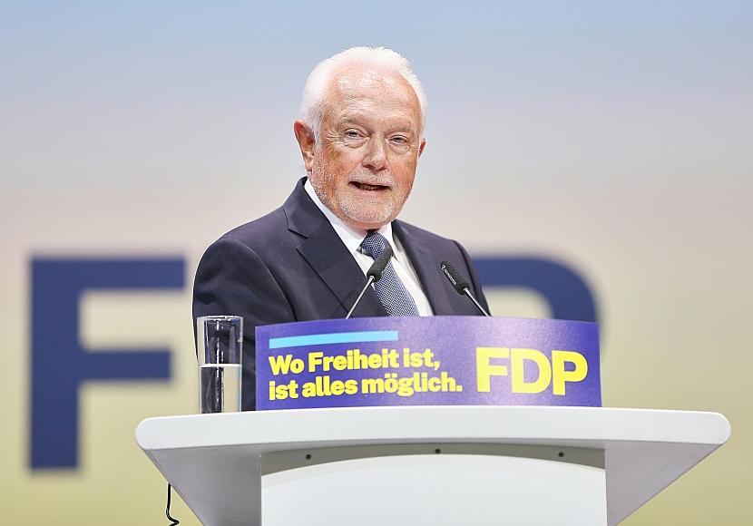 Linke sieht Kubicki als „letzten Sargnagel der FDP“