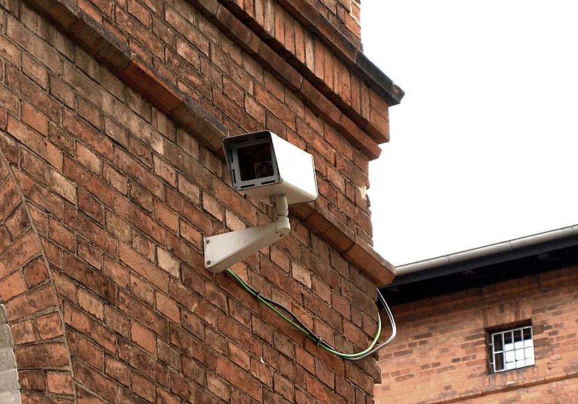 Gefängnisgewerkschaft fordert Suspendierung krimineller JVA-Beamter