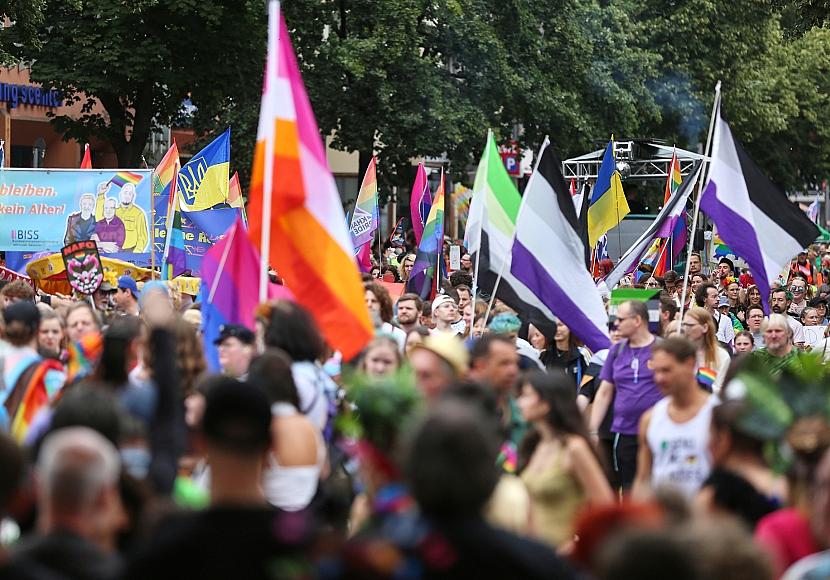 Queer-Beauftragte fordert mehr rechtlichen Schutz
