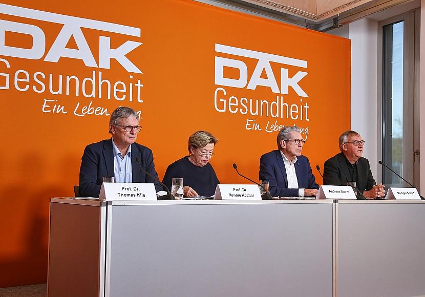 DAK: Pflegereform belastet Heimbewohner mit bis zu 20.000 Euro