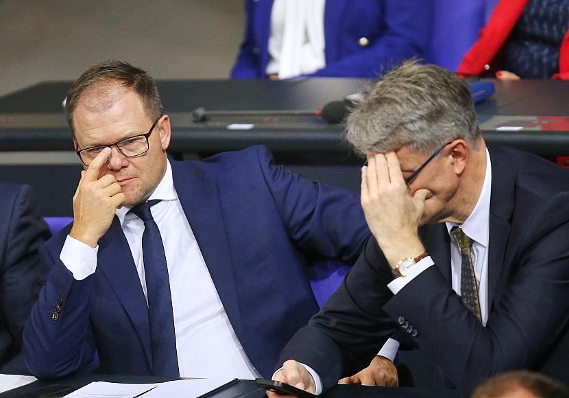 Streit zwischen Schneider und Schnieder über Infrastrukturausbau