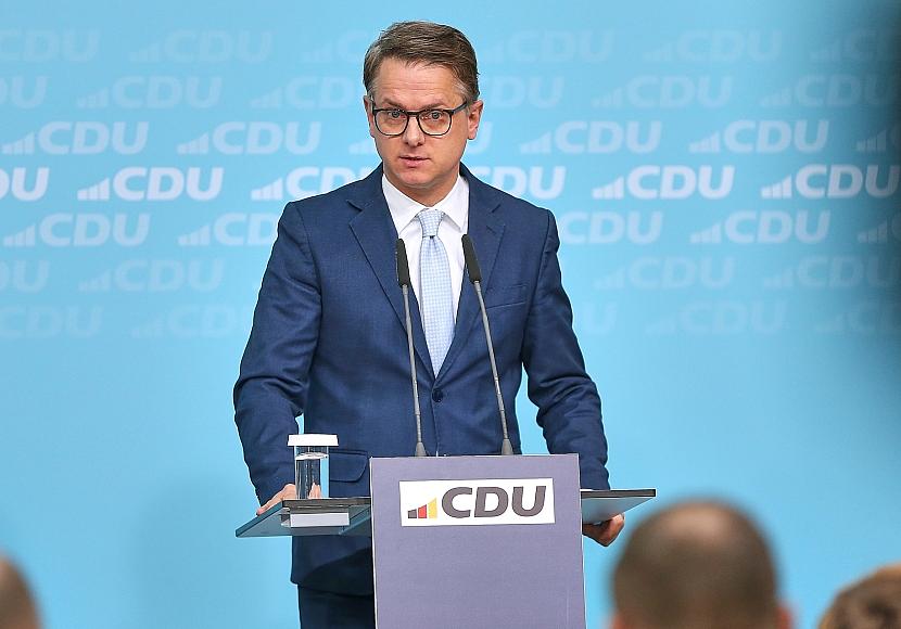 Linnemann will Bürgergeld für flüchtige Kriminelle streichen
