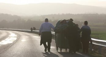 Zahl der Flüchtlinge weltweit sinkt erstmals seit zehn Jahren