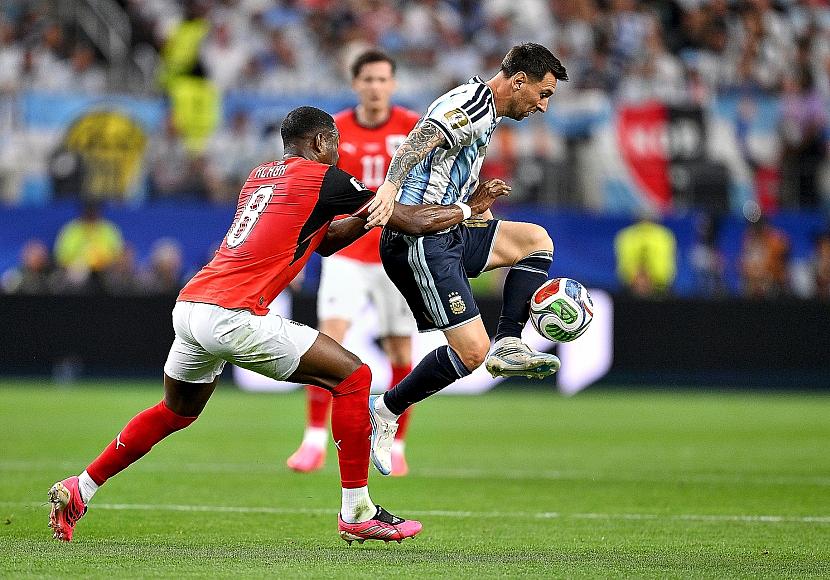 Fußball-WM: Argentinien schlägt Österreich dank Messis Rekordtoren