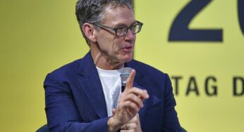 Bayer-CEO Anderson mischt sich in Streit um Leverkusener Nachwuchs-Camp ein