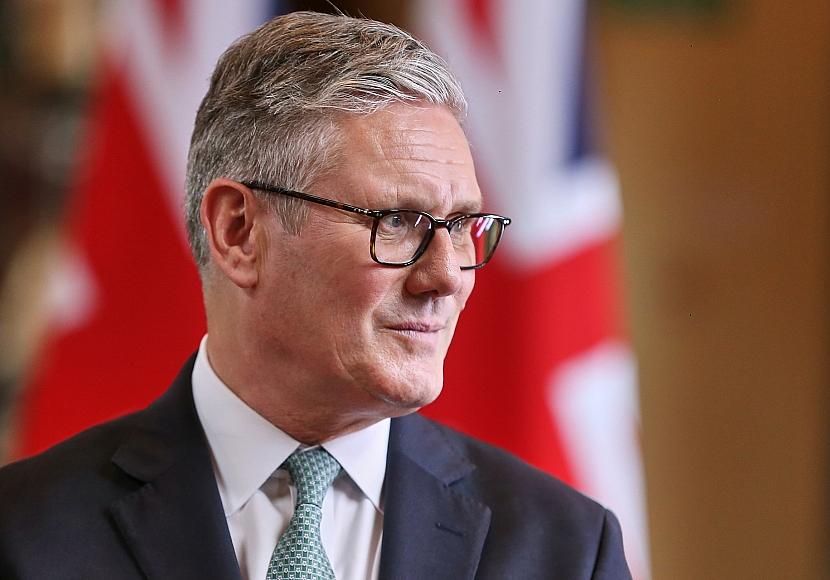 CDU-Außenexperte Hardt: Starmer-Rücktritt verdient Respekt