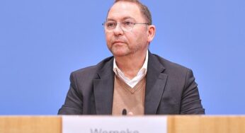 Verdi-Chef Werneke fordert Stabilisierung des Rentenniveaus