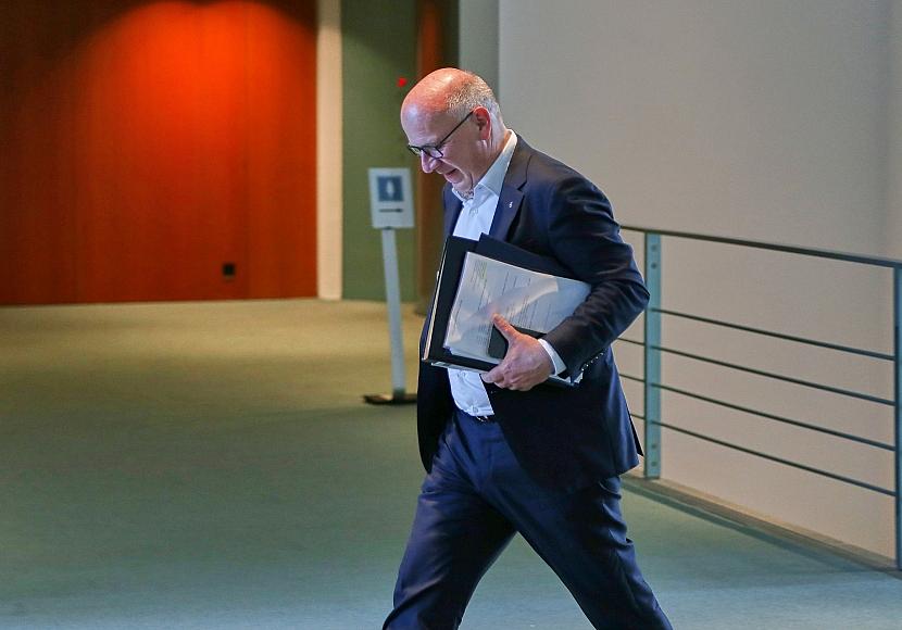 Künast stellt Wegners Eignung als Bürgermeister infrage
