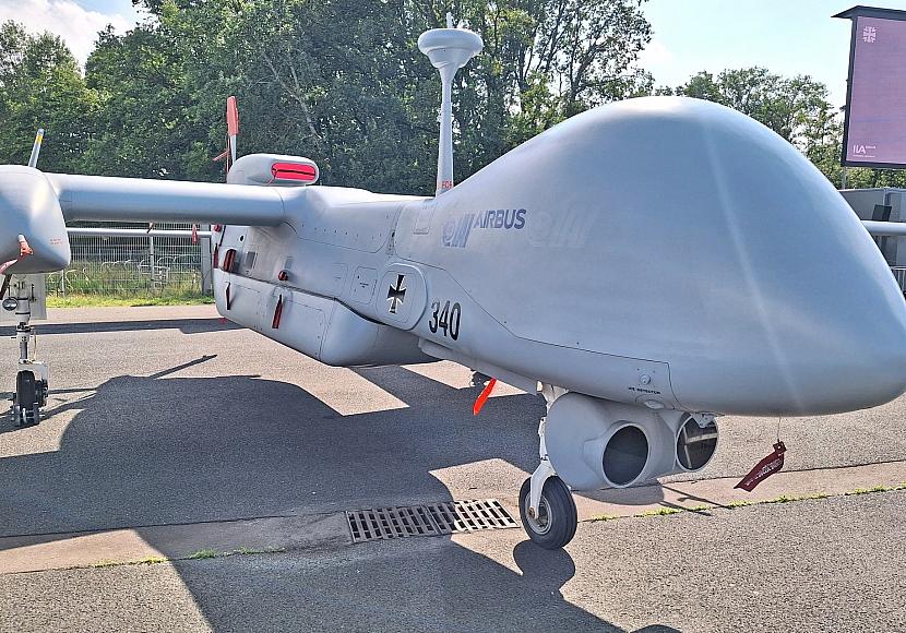 Bericht: Deutschland bietet Nato Eurofighter und Drohnen an