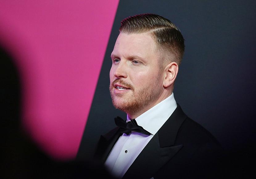 Finch bleibt auf Platz eins der Album-Charts