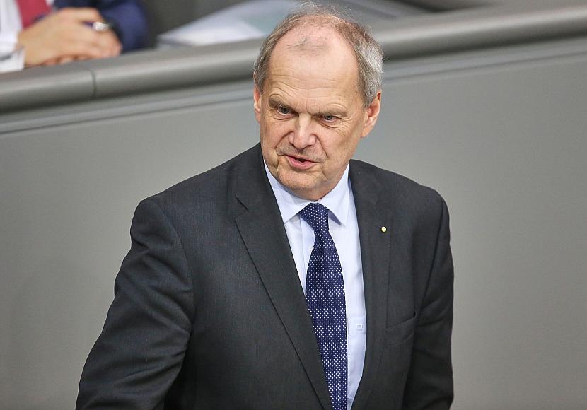 Güntzler räumt Fehler bei Absage des Verkehrsministerpostens ein