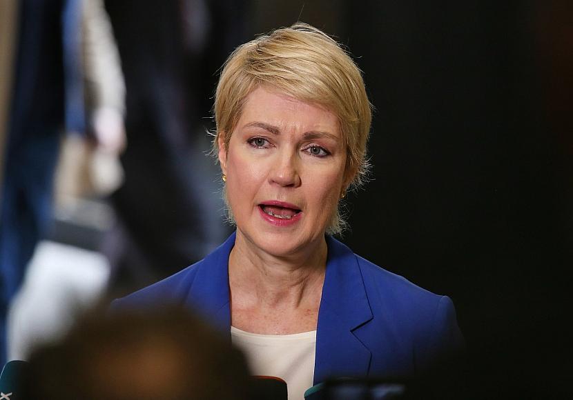 Schwesig will Rente mit 63 über Jahrzehnte fortschreiben