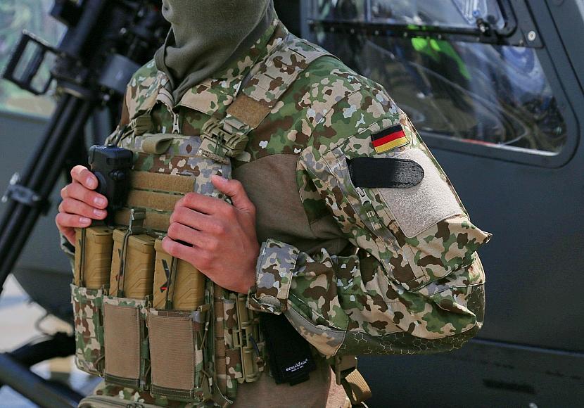 Wehrbeauftragter warnt vor überfüllten Stuben durch neue Ausrüstung