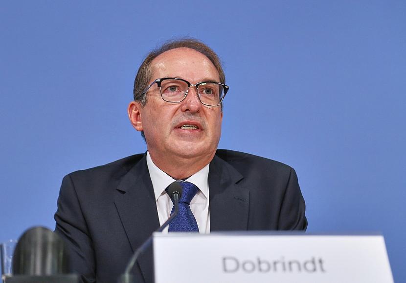 Dobrindt verdoppelt Anti-Drohnen-Einheiten der Bundespolizei