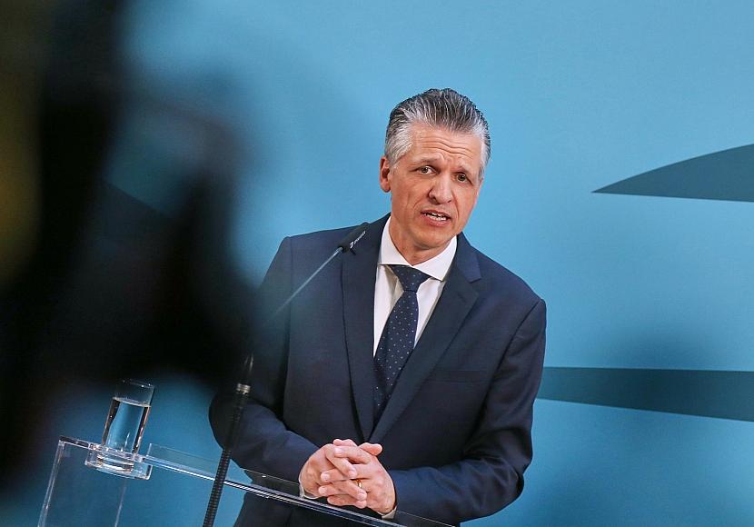 Frei verteidigt geplante Abschaffung der Rente mit 63