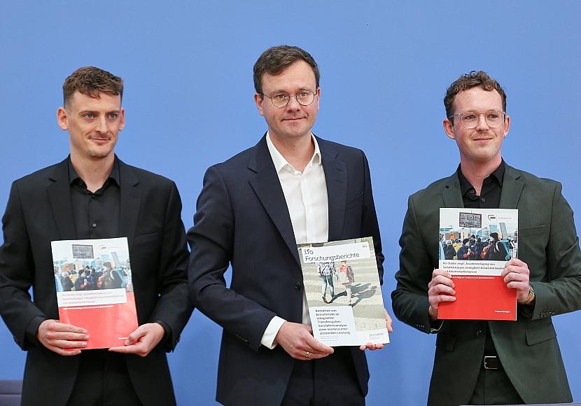 AWO schlägt Zusammenlegung von Sozialleistungen vor
