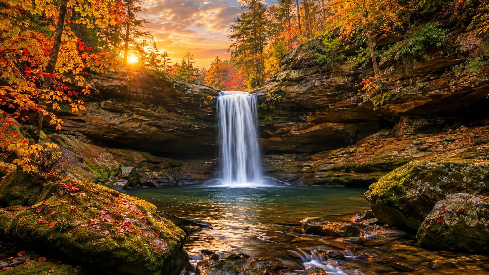 Waterfall in a mossy sandstone gorge in Hocking Hills
