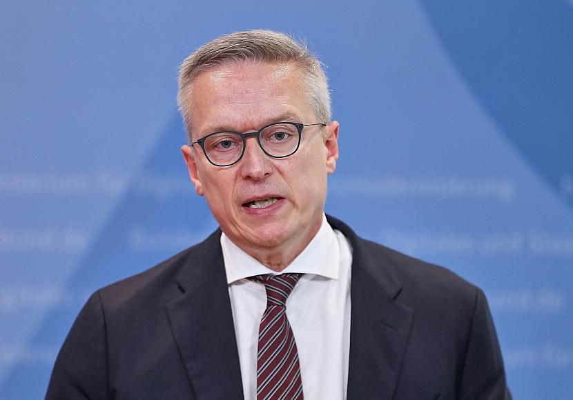 Wildberger: KI kann Deutschland zu fünf Prozent Wachstum führen