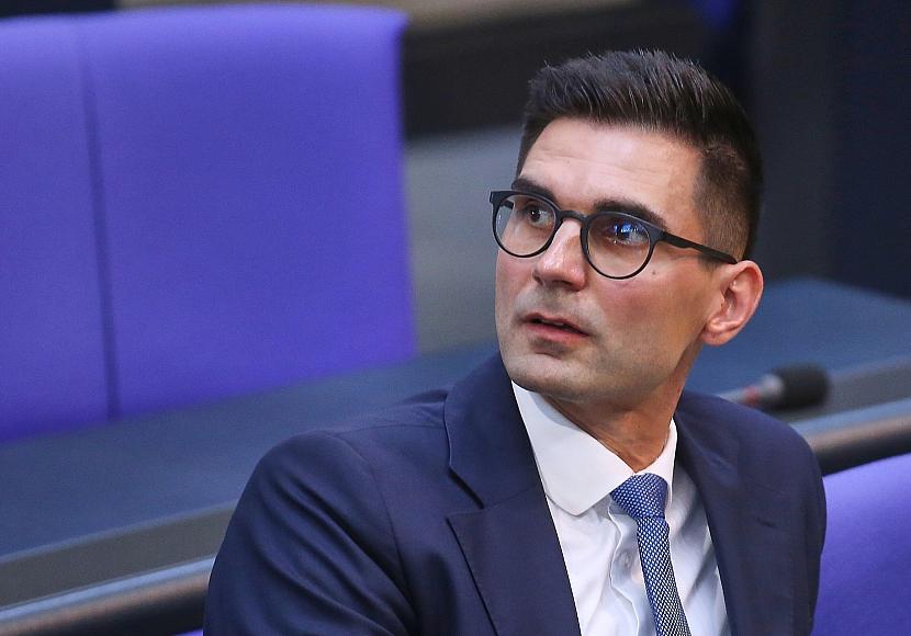 Unionsfraktionsvize Müller bekräftigt Abschaffung der Rente mit 63