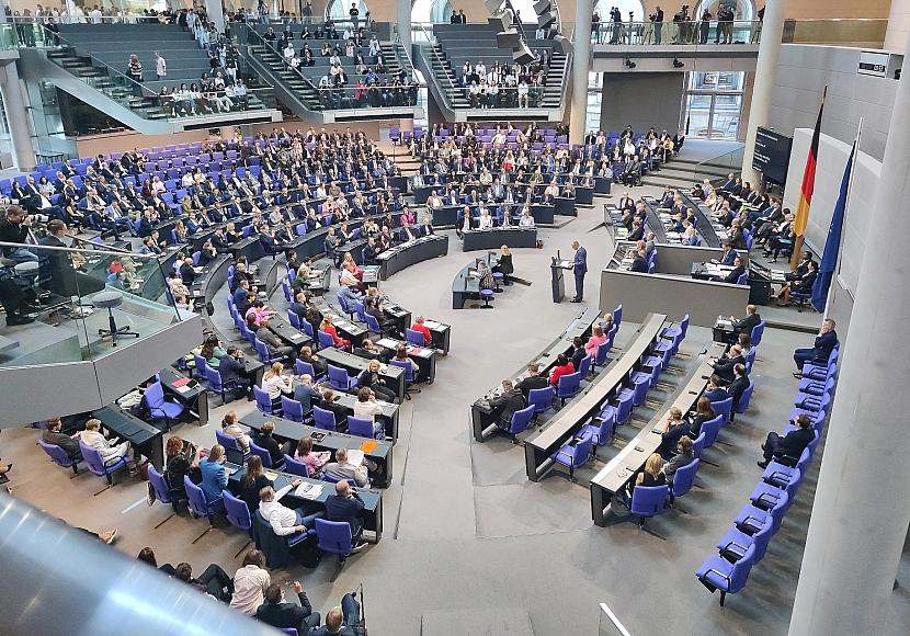 Bericht: Rund 20 Unions-Abgeordnete gegen Steuerpläne