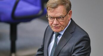 Wadephul verteidigt Treffen mit Lawrow