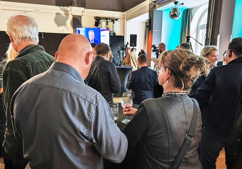 Peters tritt nach Wahl-Debakel als CDU-Chef in MV zurück