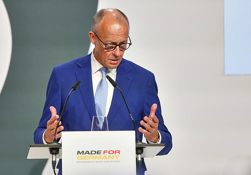 Merz sieht in Deutschland „führenden Investitionsstandort“