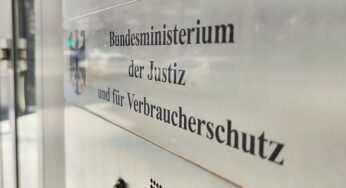 Regierung hält an Reform von Informationsfreiheitsgesetz fest