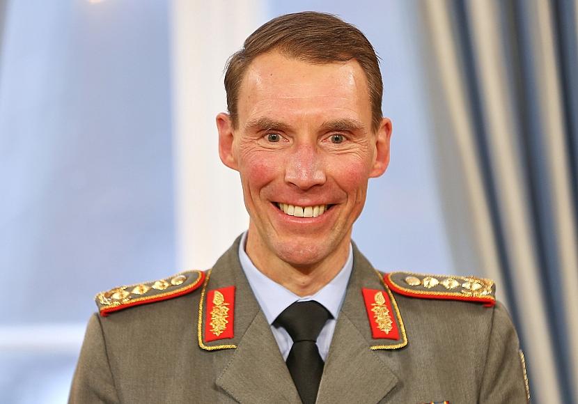 Heeres-Inspekteur drängt auf freien Starshield-Zugang für Ukraine