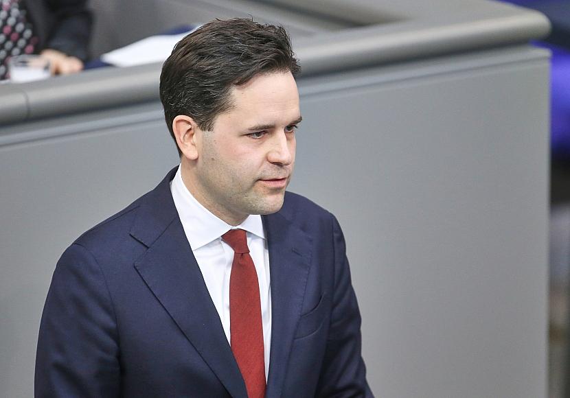 JU-Chef warnt Merz vor Einknicken bei Rente
