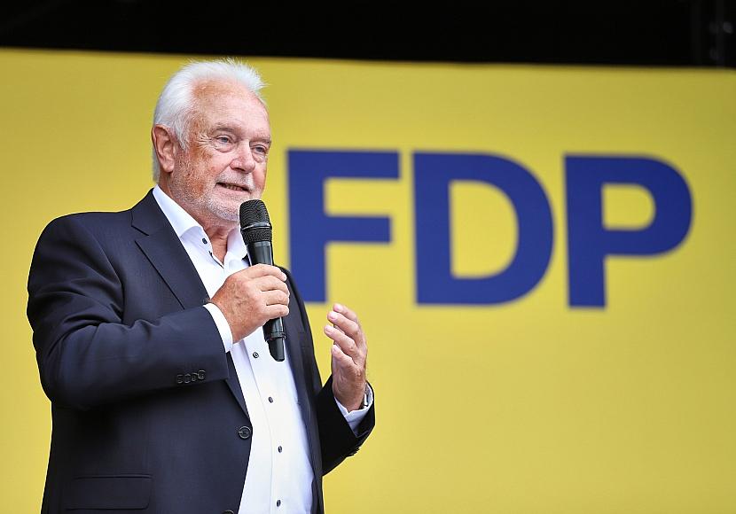 Kubicki sieht Verfassungsbruch im Berliner Sondierungspapier
