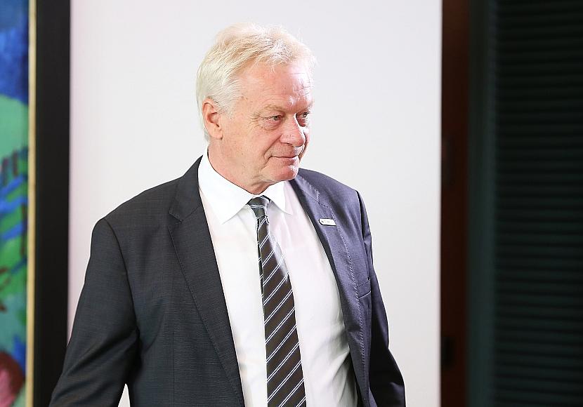 Rainer befürchtet hohe Suizidrate unter Landwirten