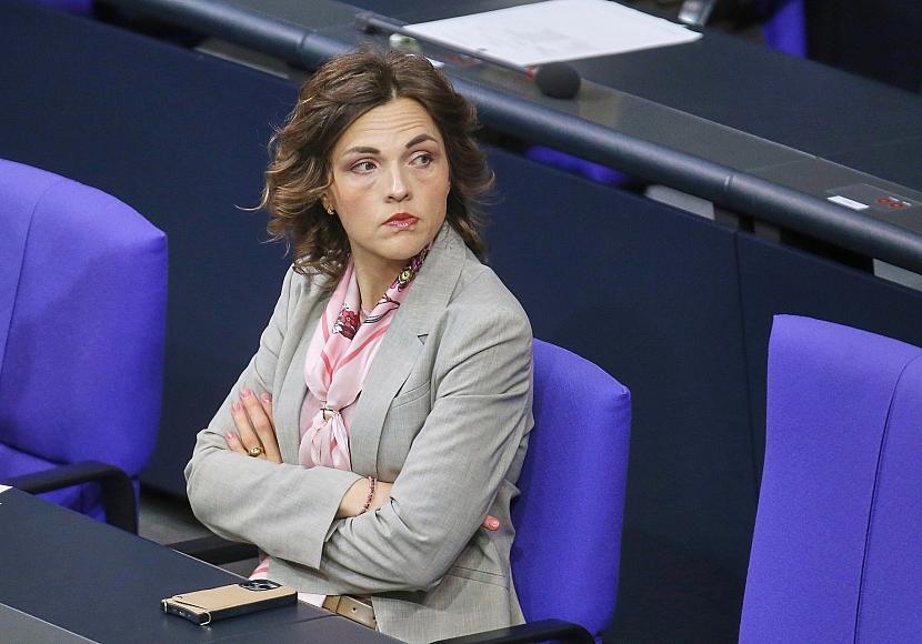Ostbeauftragte will „Schutzschild“ für Zivilgesellschaft