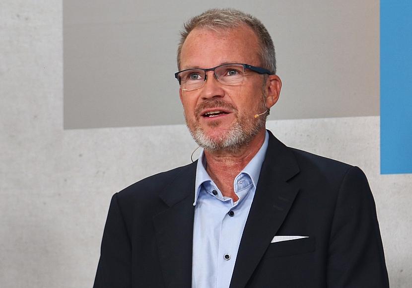 TK-Chef will Abschaffung von PKV und GKV